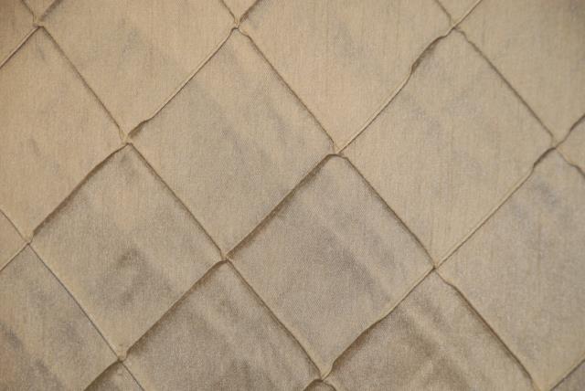 Rental store for 108  ROUND SILVER PINTUCK NOVA LINEN in Murfreesboro TN