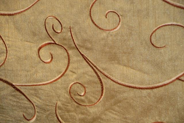 Rental store for 120  ROUND BAMBOO GREEN SWIRL LINEN in Murfreesboro TN