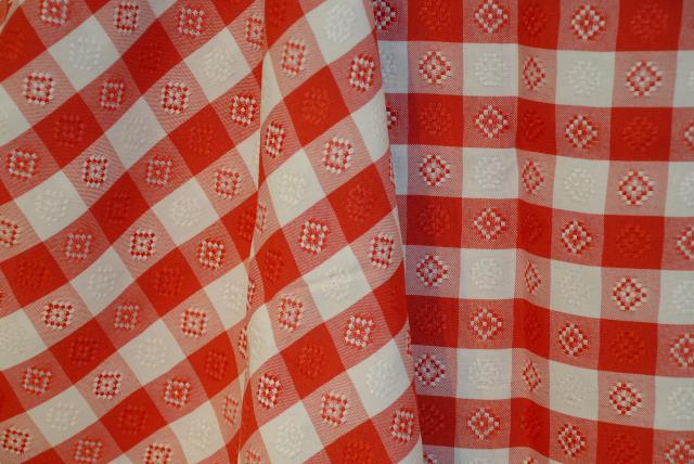 Rental store for 90  ROUND RED 1  GINGHAM LINEN in Murfreesboro TN