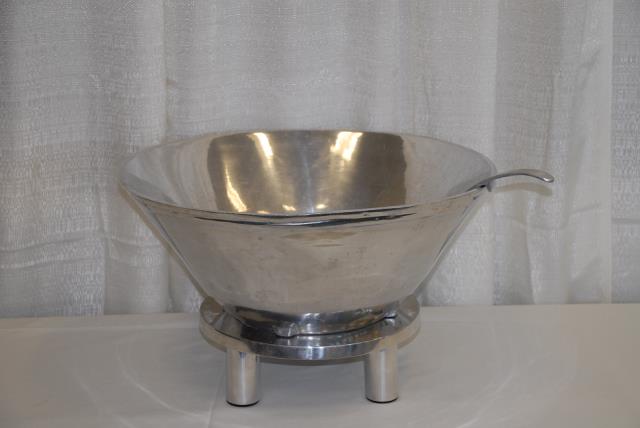 Rental store for 7 GALLON POLISHED ALUMINUM PUNCH  SALAD in Murfreesboro TN